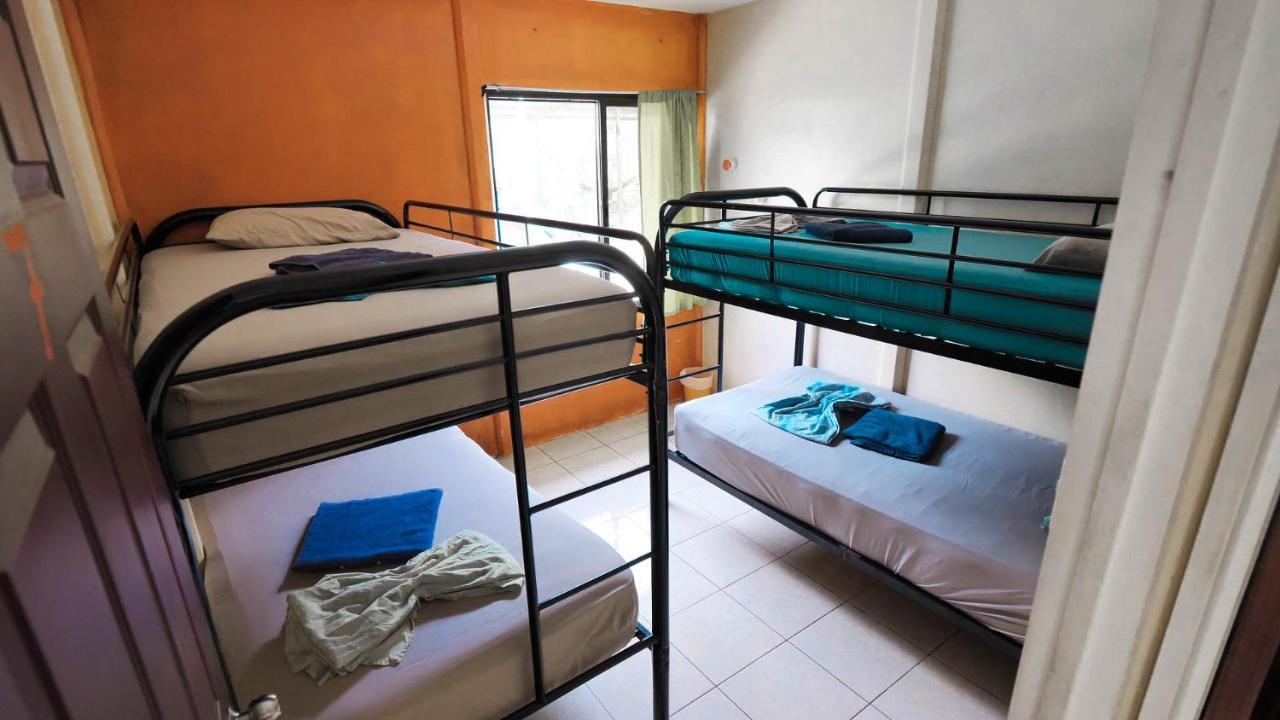 Kalunay Hostel Puerto Viejo de Talamanca ภายนอก รูปภาพ